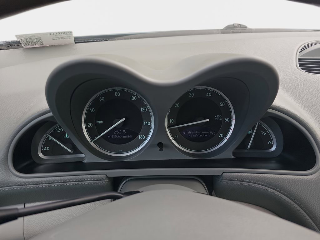 Used 2004 Mercedes-Benz SL 500 image 20