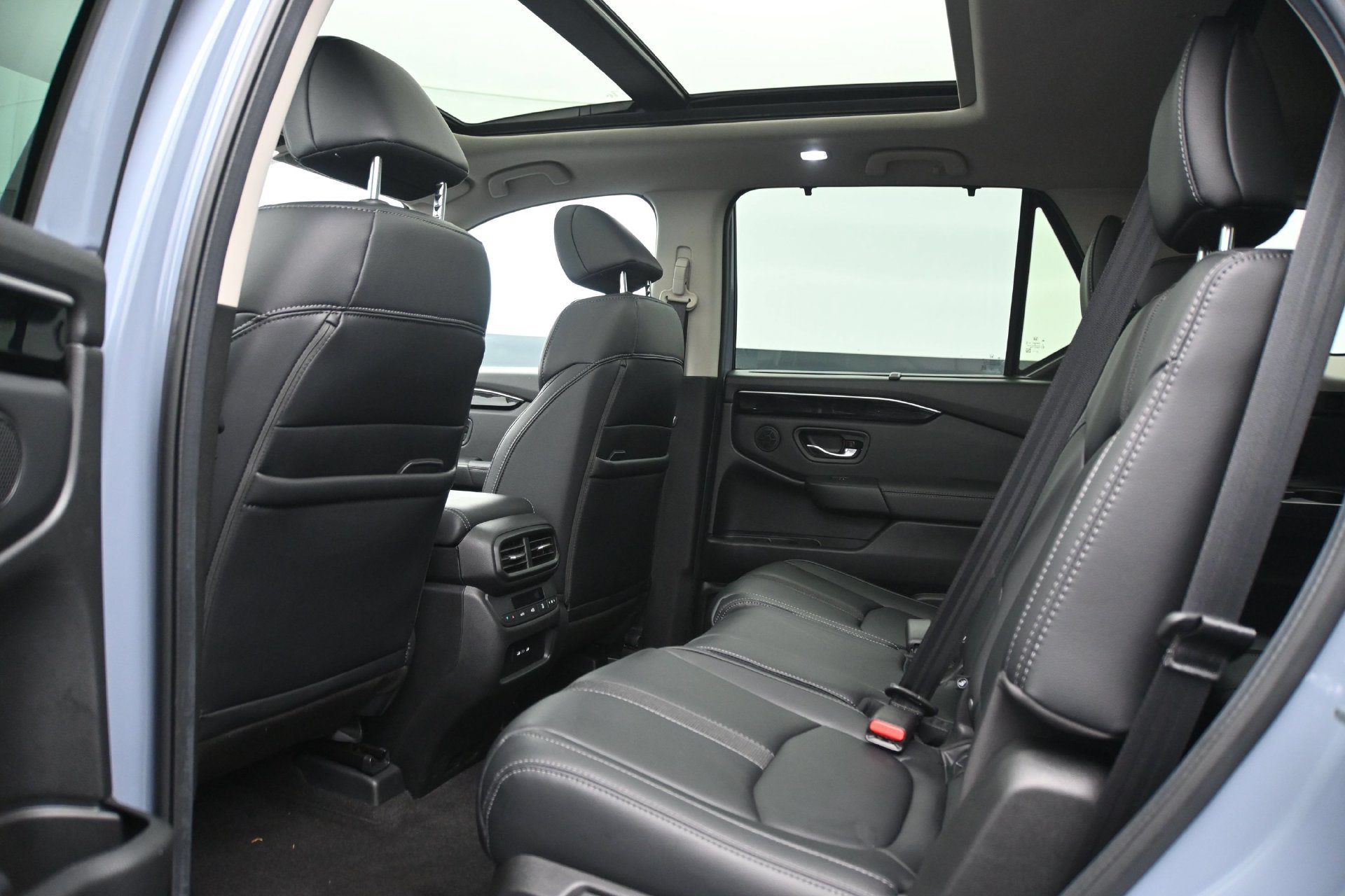 Used 2024 Honda Pilot Touring image 21