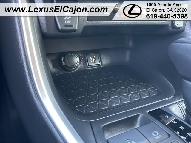 Used 2025 Toyota RAV4 XLE Premium FWD image 30