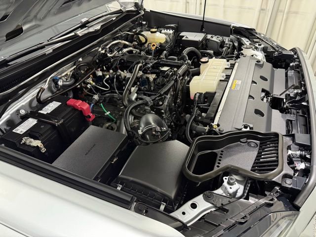 Used 2024 Toyota Tacoma TRD Sport w/ TRD Sport Upgrade Package image 25