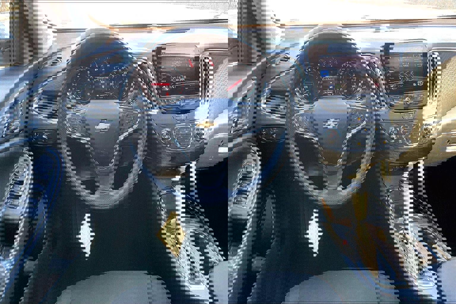 Used 2020 Chevrolet Malibu LT image 5