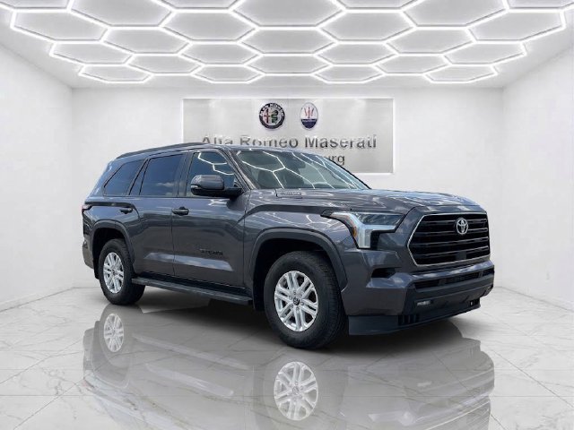 Used 2025 Toyota Sequoia SR5 AWD/4WD 360° Tour