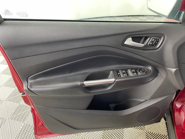 Used 2019 Ford Escape Titanium image 15