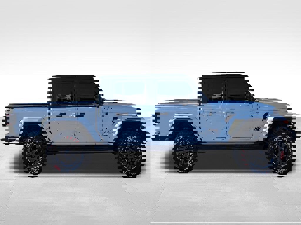 Used 2020 Jeep Gladiator Overland image 3