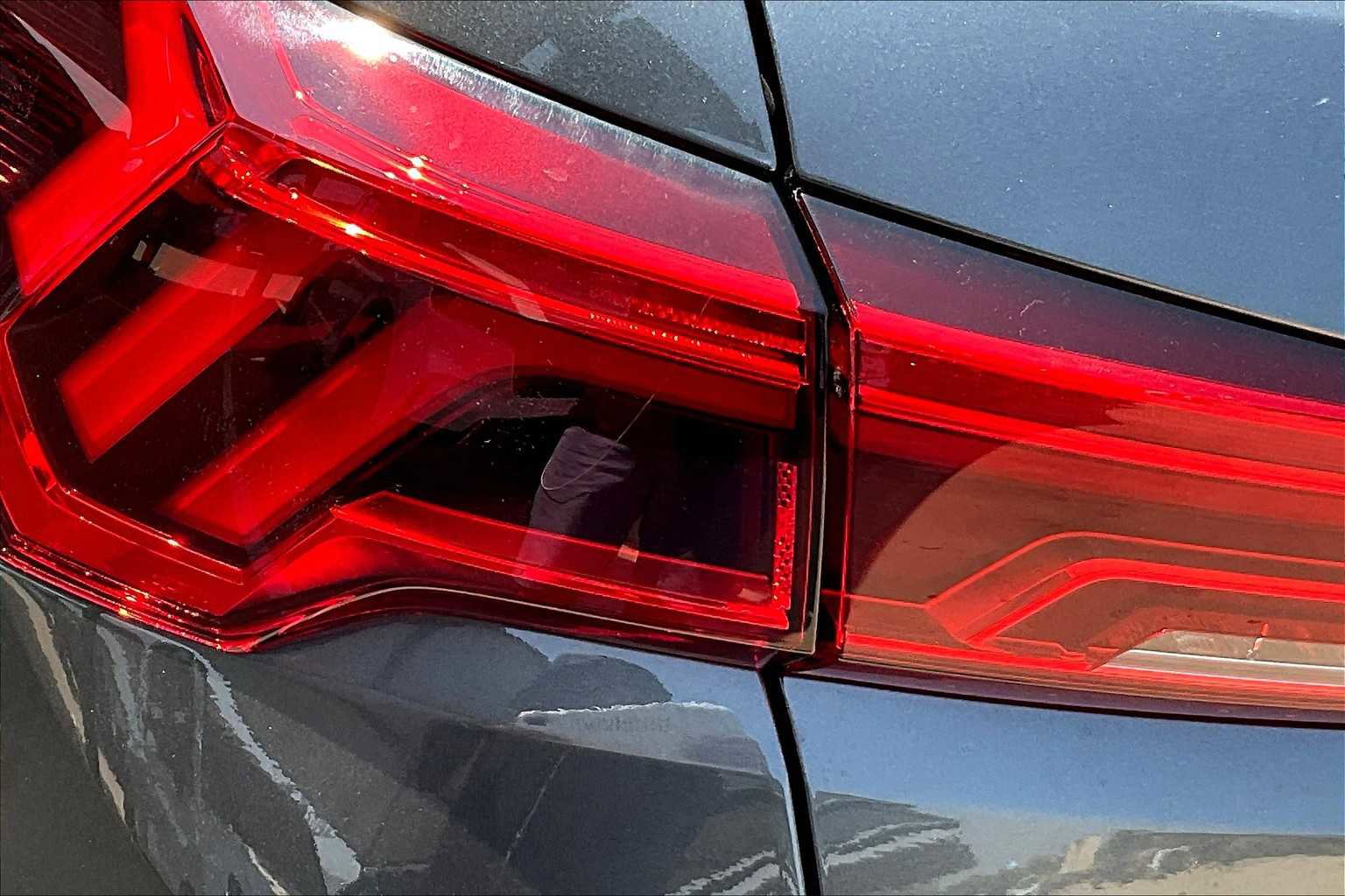 New 2025 Audi Q3 2.0T Premium Plus image 14