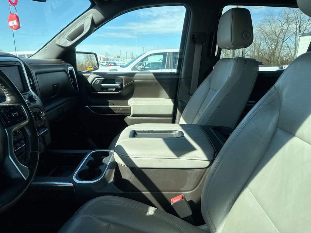 Used 2019 Chevrolet Silverado 1500 LT Trail Boss AWD/4WD image 11