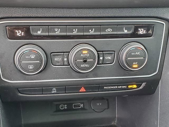 Used 2019 Volkswagen Atlas SE w/ Panoramic Sunroof Package image 26