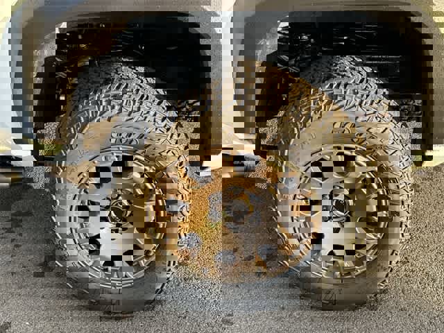 Used 2025 Toyota Tacoma 4x4 Double Cab Hybrid image 5