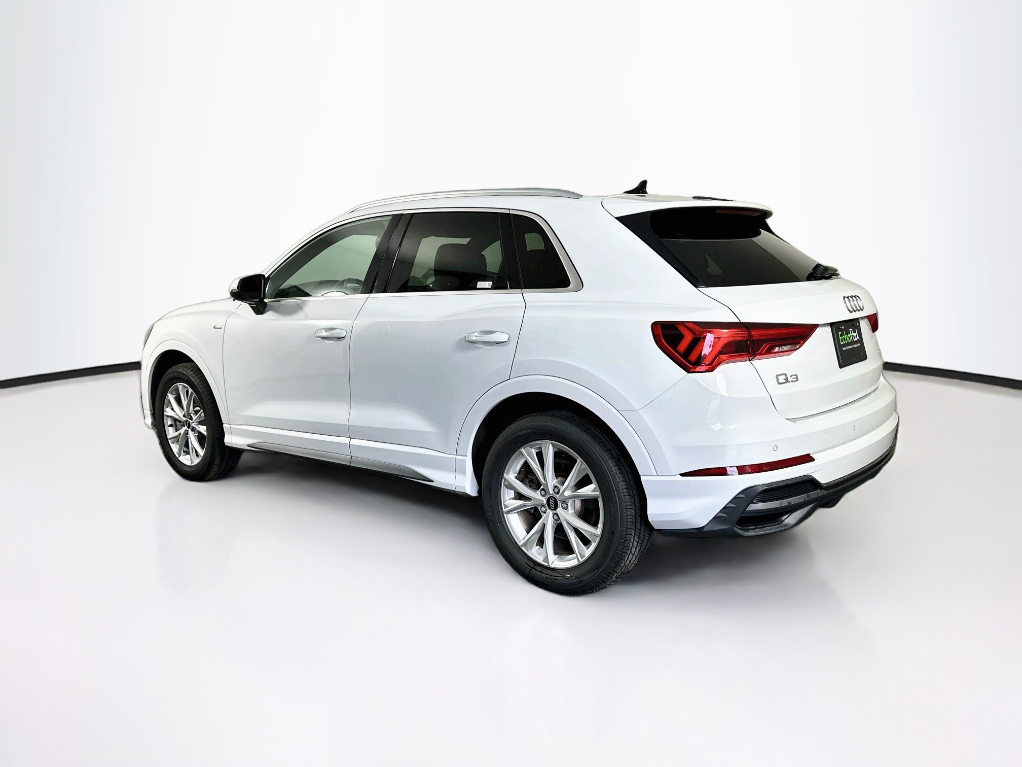 Used 2023 Audi Q3 2.0T Premium AWD/4WD image 5