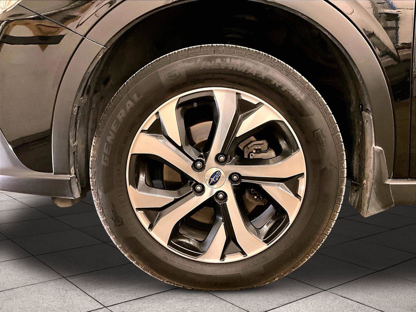 Used 2021 Subaru Outback Touring XT AWD/4WD image 8