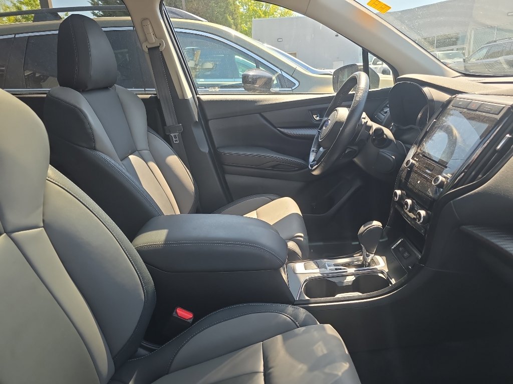 Used 2022 Subaru Ascent Onyx Edition AWD/4WD image 6