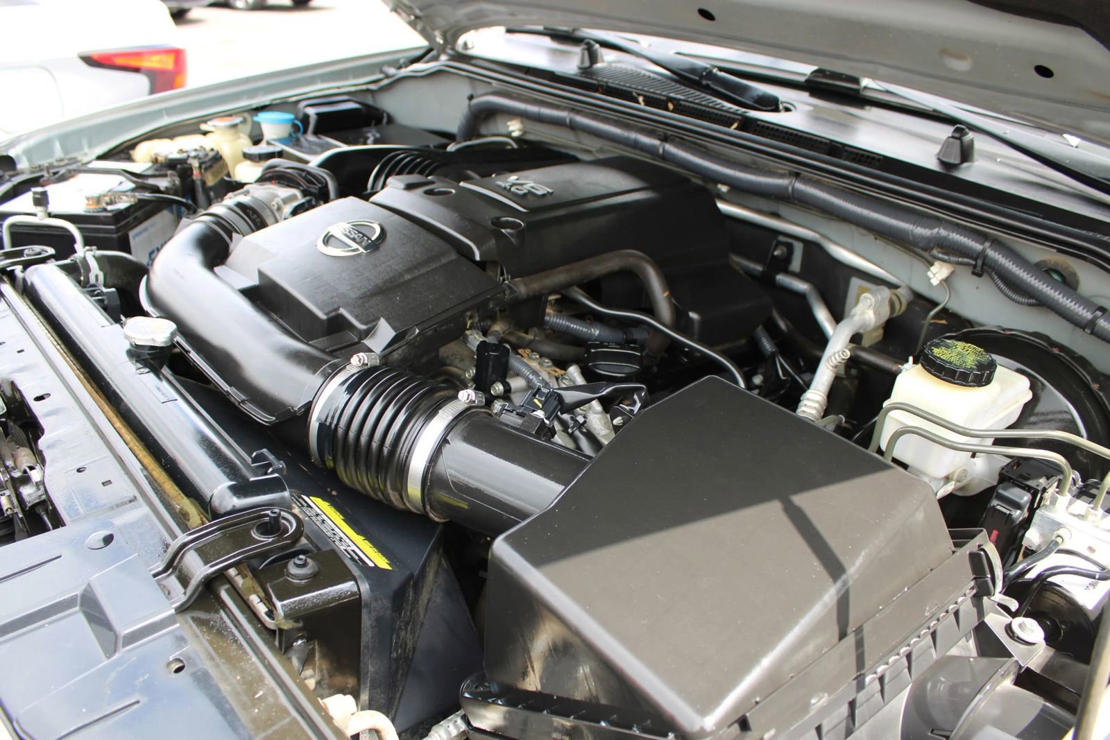 Used 2014 Nissan Frontier SV image 35
