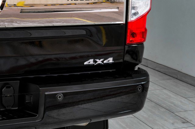Used 2016 Nissan Titan Platinum Reserve AWD/4WD image 53