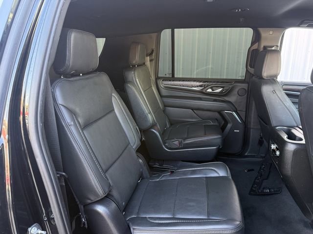 Used 2022 GMC Yukon XL Denali image 33