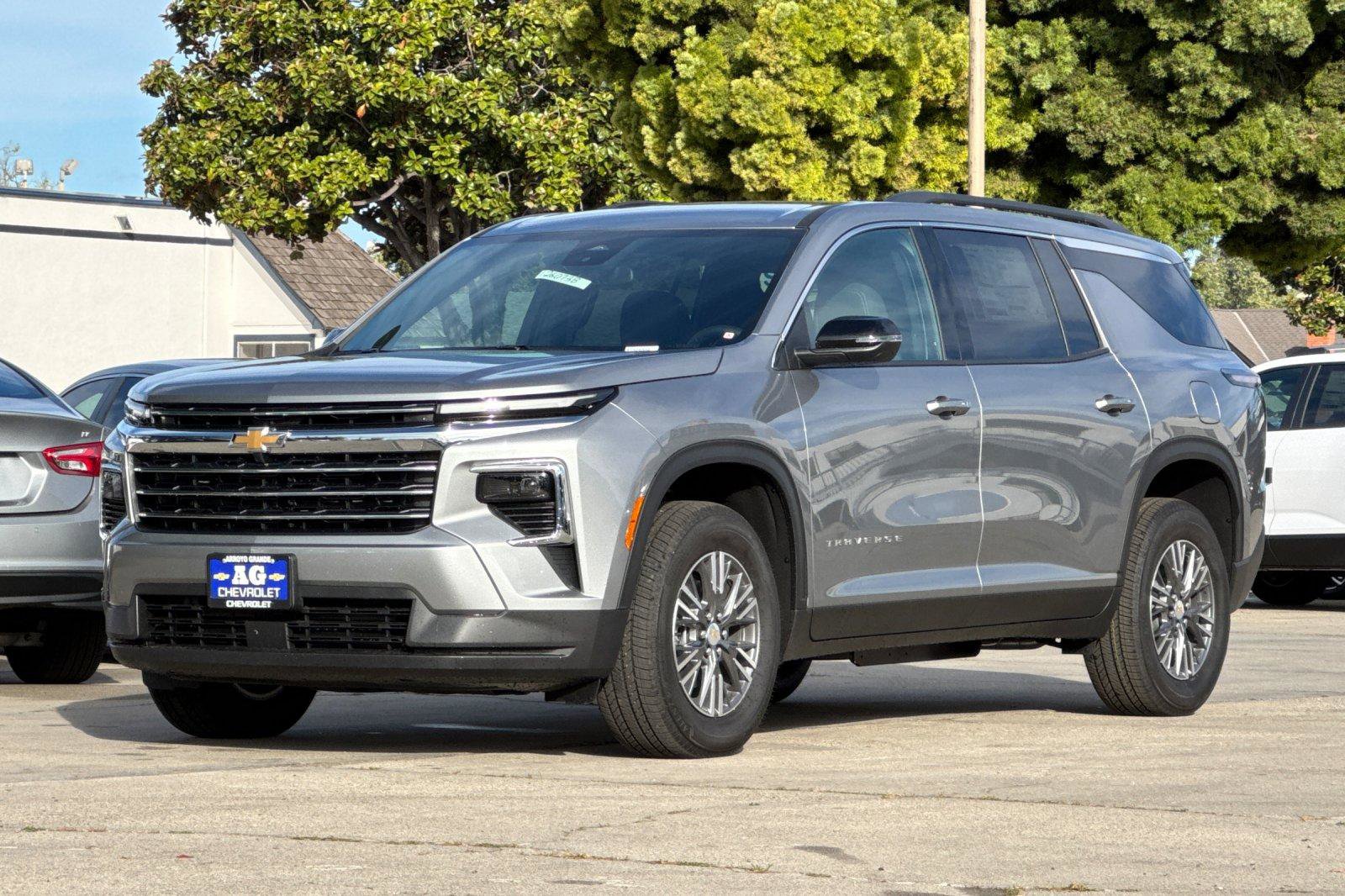 New 2026 Chevrolet Traverse LT FWD image 9