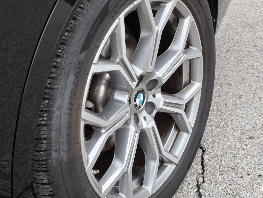 Used 2025 BMW X7 xDrive40i AWD/4WD image 41