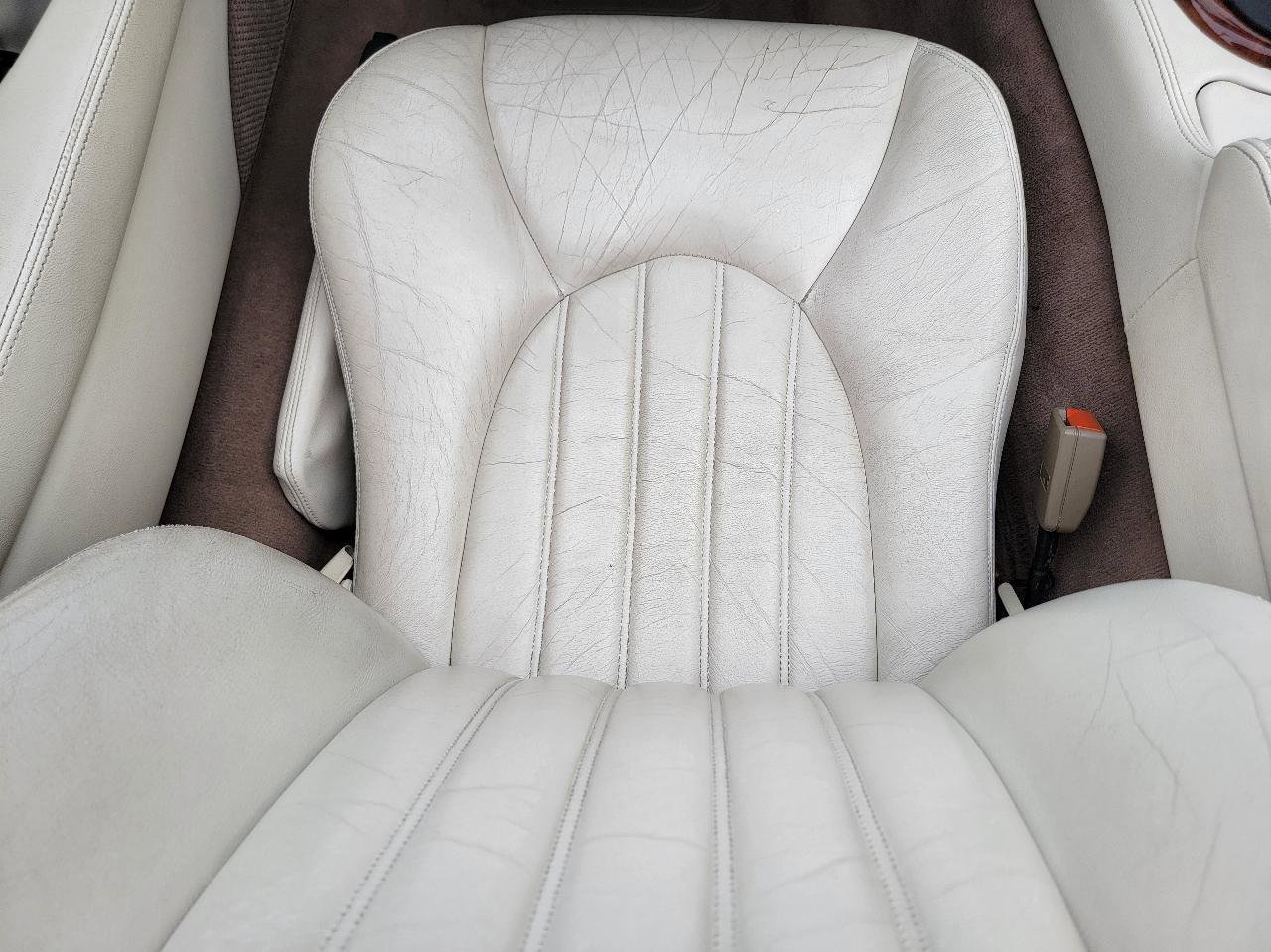 Used 2000 Jaguar XK8 Convertible RWD image 33