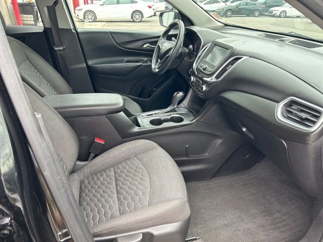 Used 2018 Chevrolet Equinox LT image 38