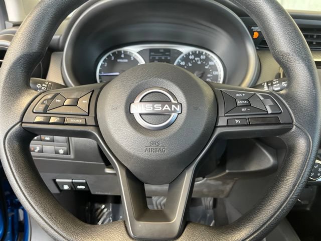 Used 2025 Nissan Kicks Play S FWD image 11