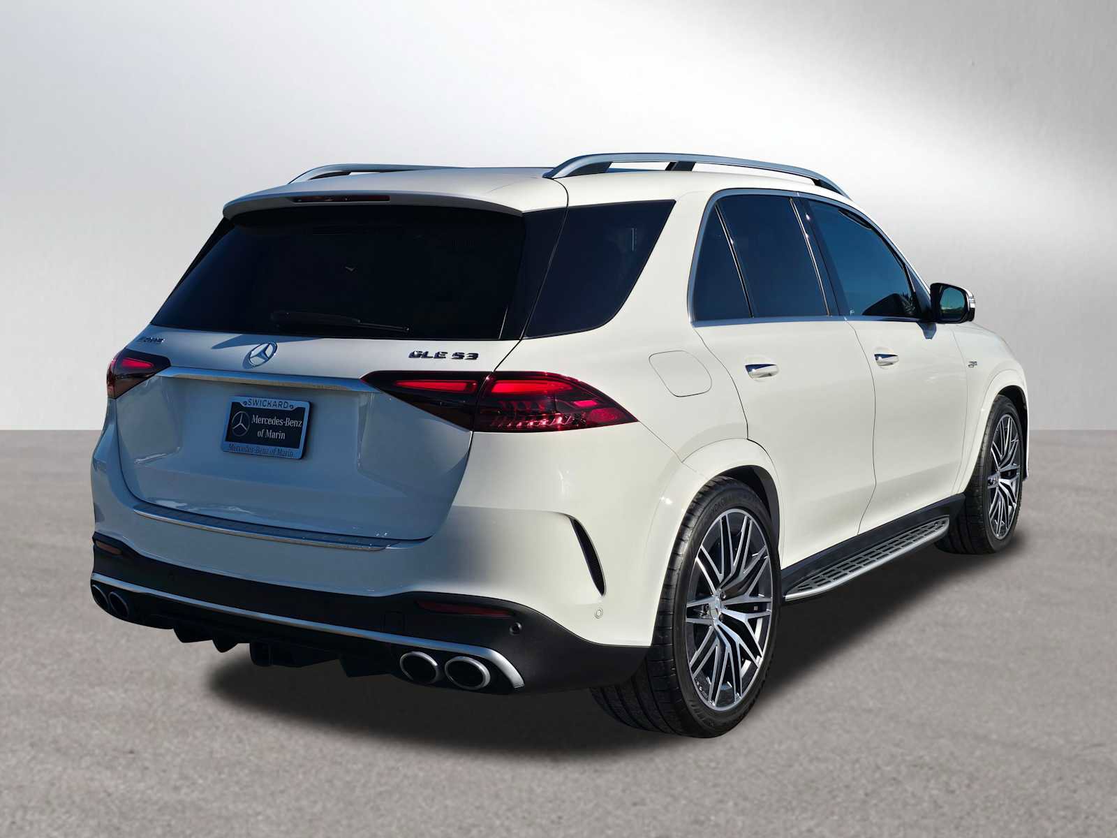 Used 2025 Mercedes-Benz GLE 53 AMG 4MATIC image 3