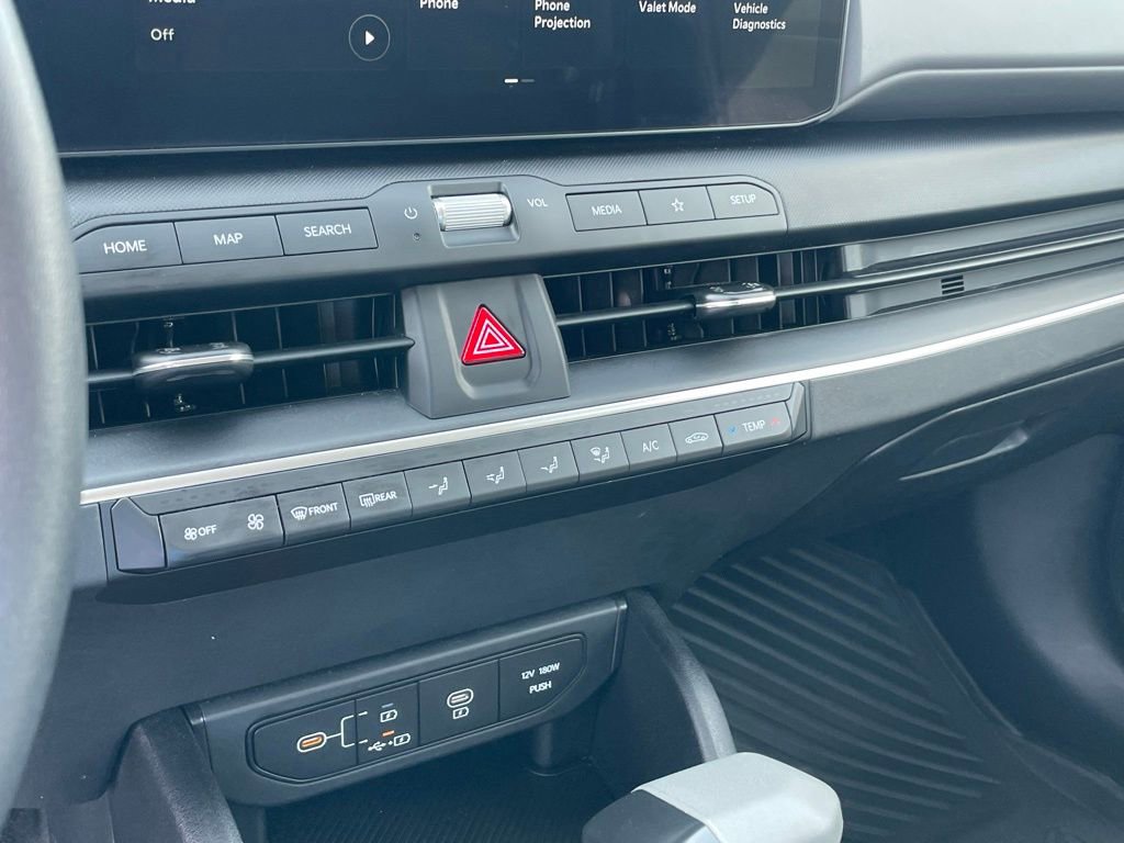 Certified 2025 Kia K4 LXS image 17
