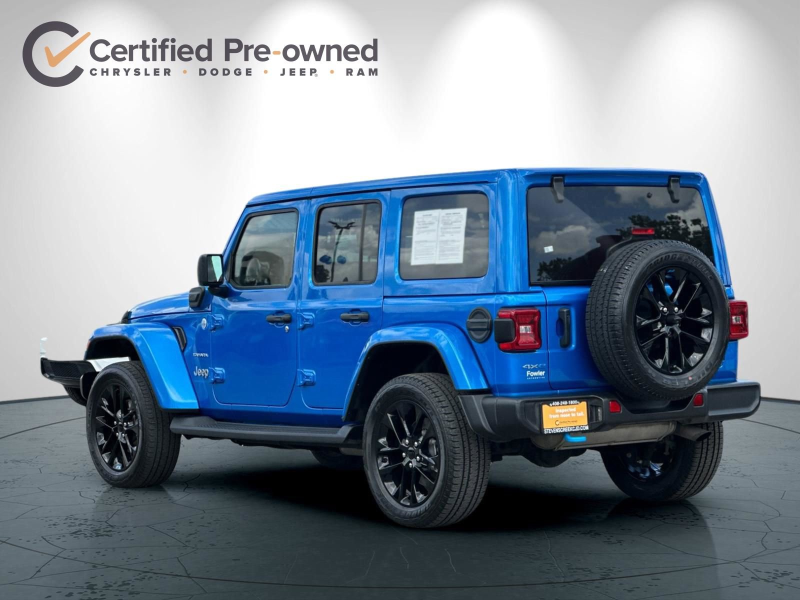 Certified 2023 Jeep Wrangler Unlimited Sahara w/ Cold Weather Group AWD/4WD image 6