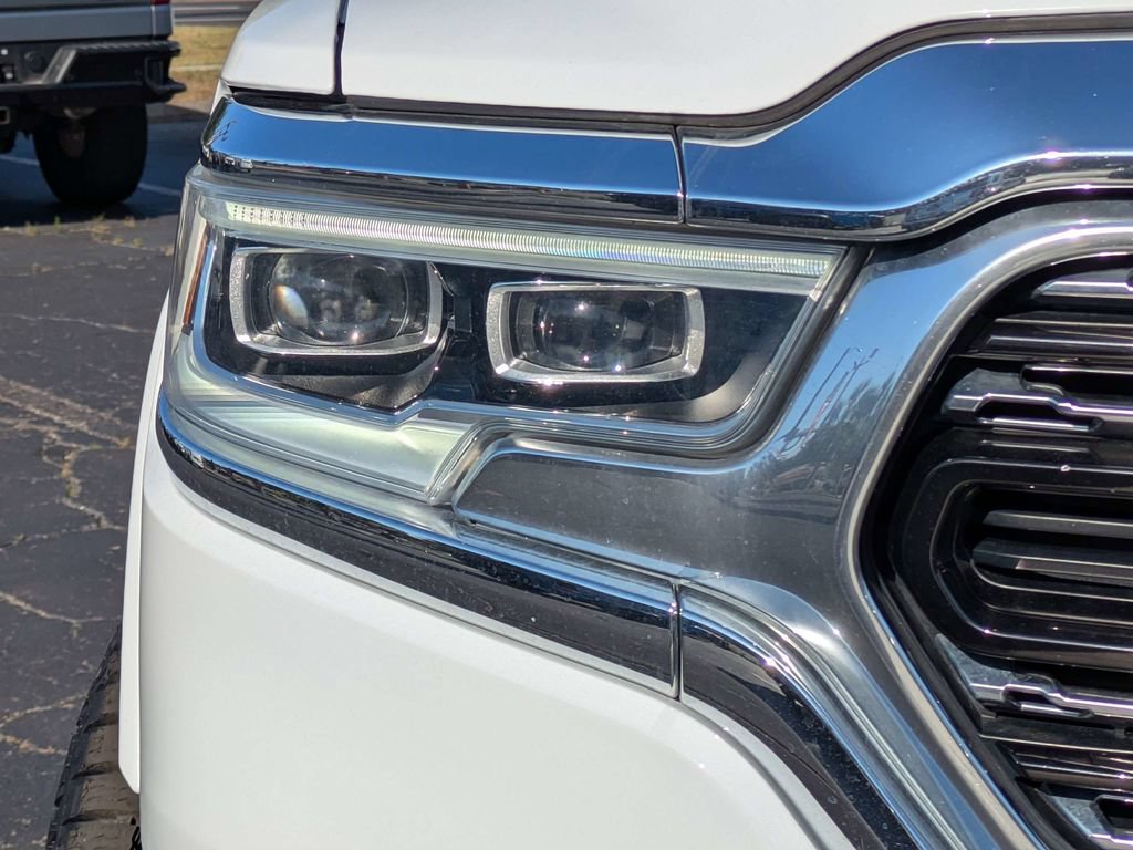 Used 2023 RAM 1500 Limited AWD/4WD image 10