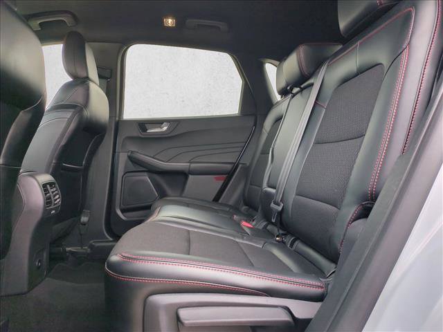 Used 2025 Ford Escape ST-Line Select image 18
