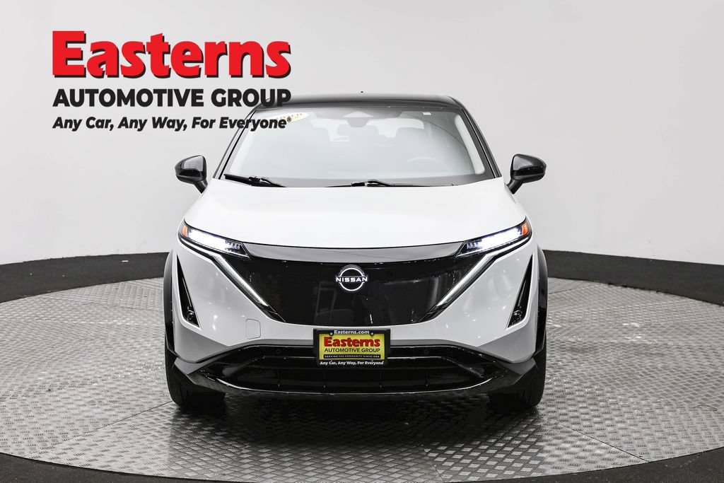 Used 2023 Nissan Ariya FWD image 2