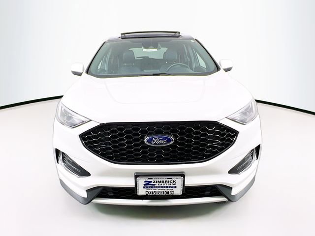 Used 2022 Ford Edge ST-Line w/ Class II Trailer Tow Package image 2