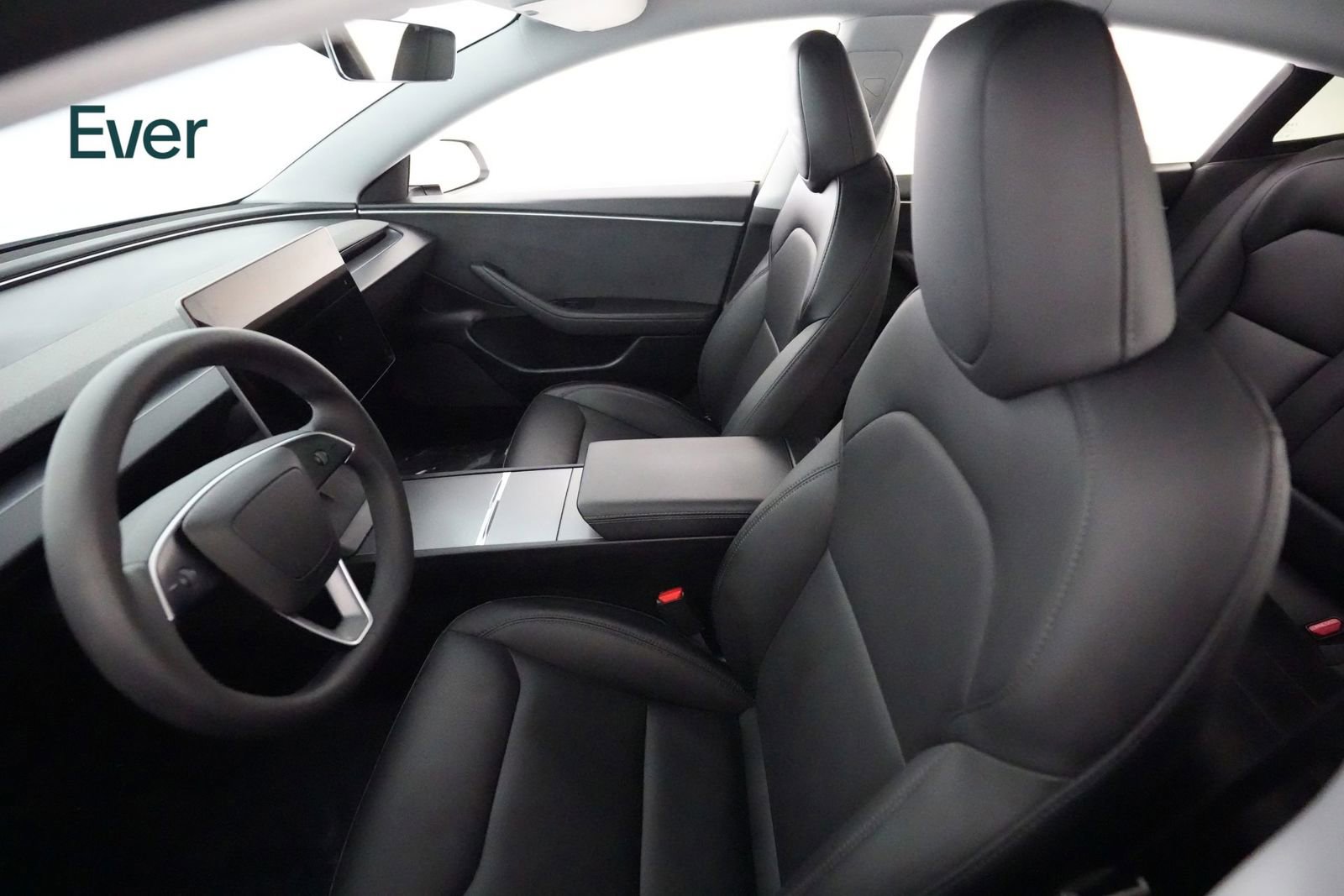 Used 2025 Tesla Model 3 Long Range AWD/4WD image 4