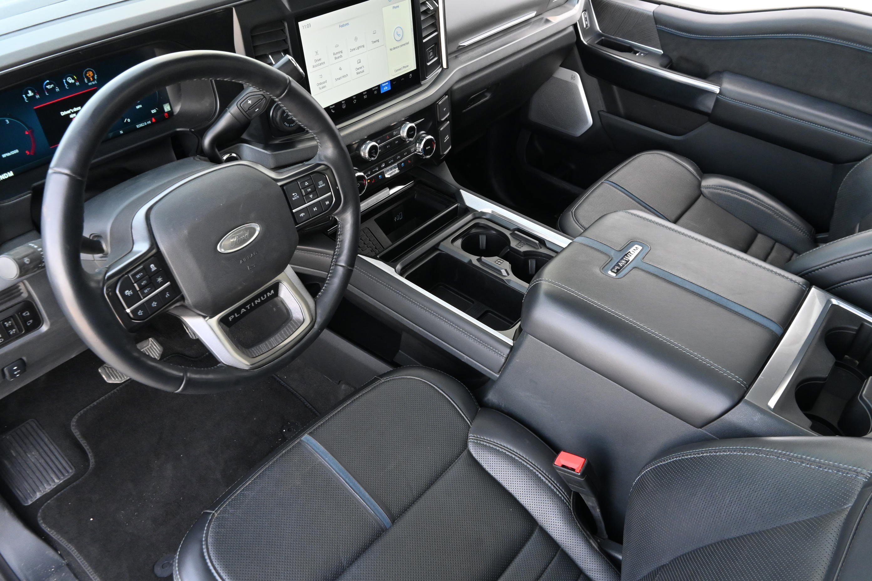 Used 2025 Ford F250 Platinum image 13