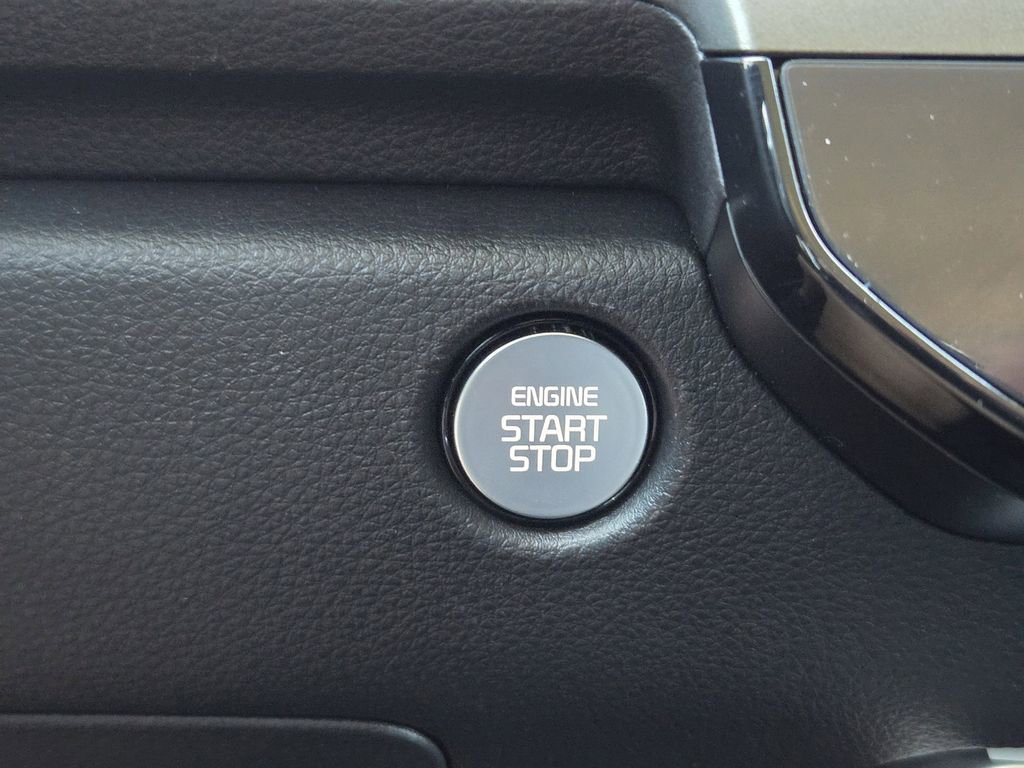 Certified 2026 Kia Carnival SX Prestige image 21