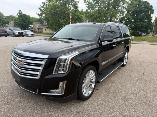 Used 2015 Cadillac Escalade ESV Premium AWD/4WD image 2