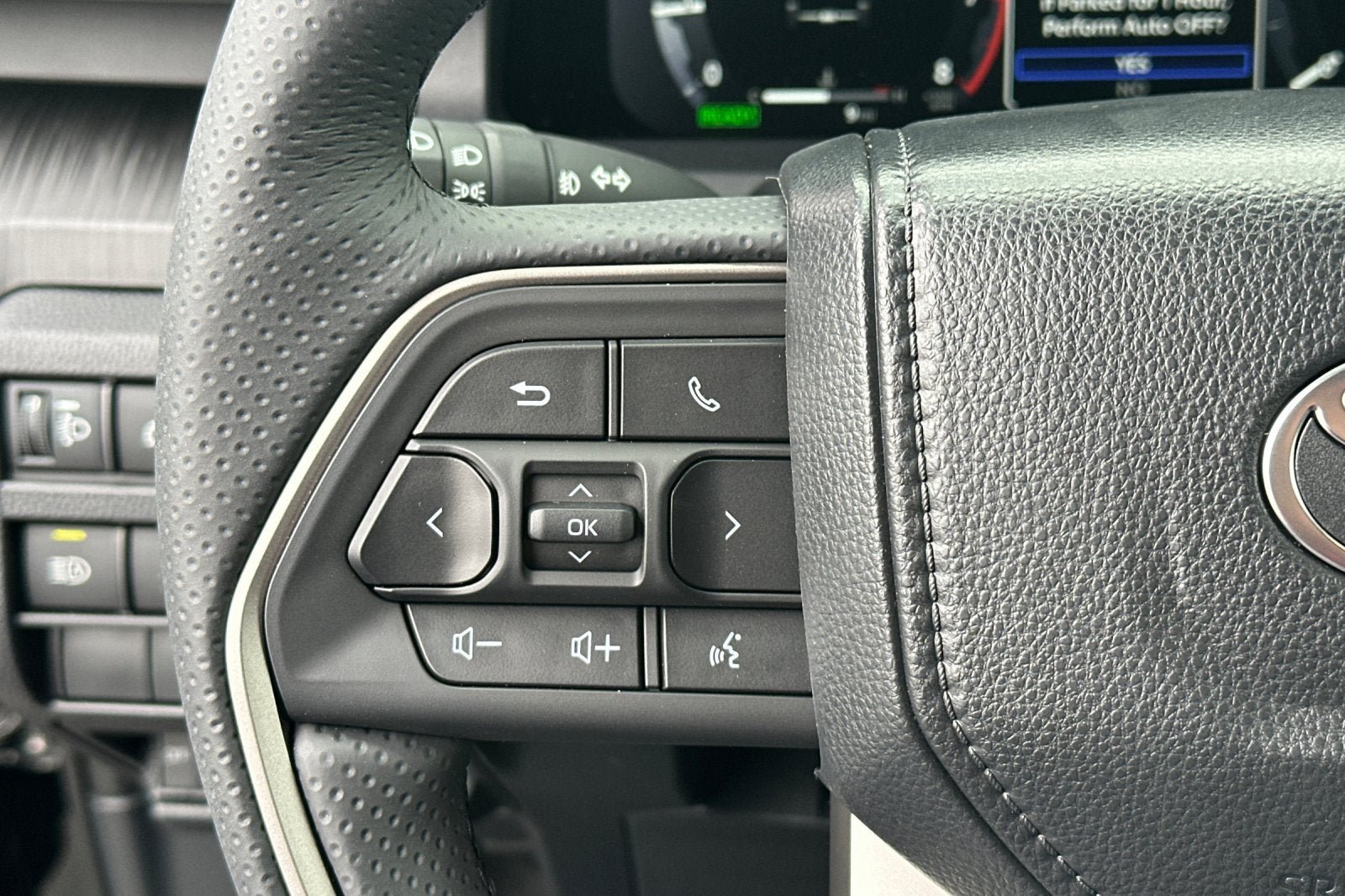 New 2026 Toyota 4Runner Platinum AWD/4WD image 25