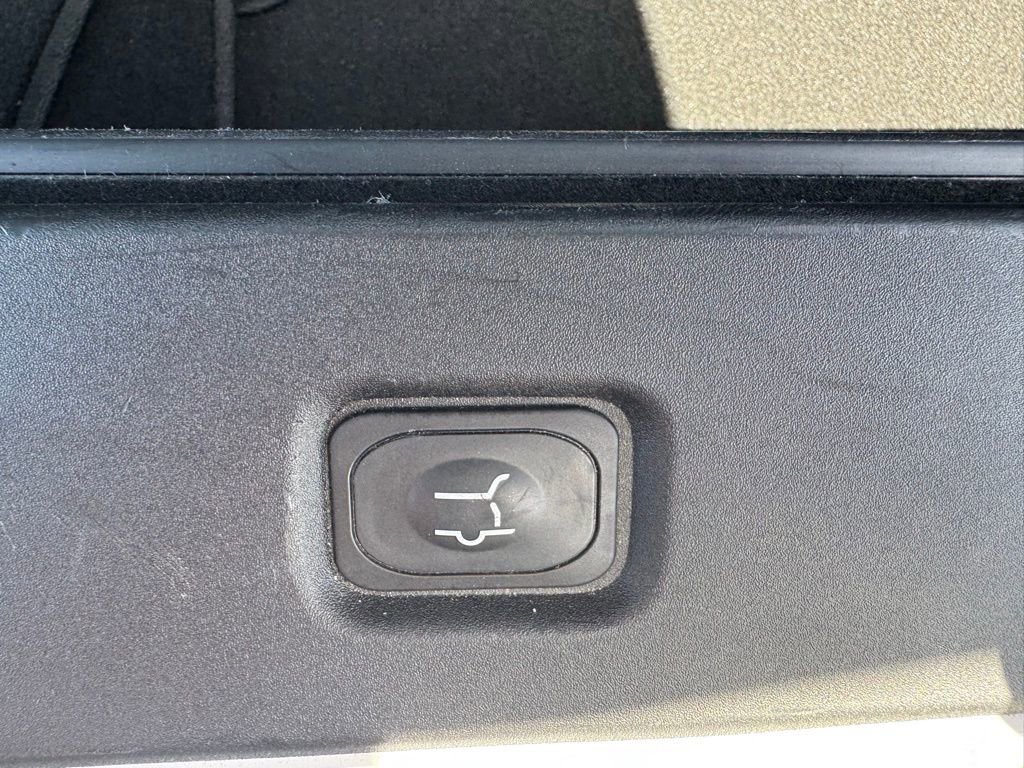 Used 2025 Ford Expedition Active AWD/4WD image 7