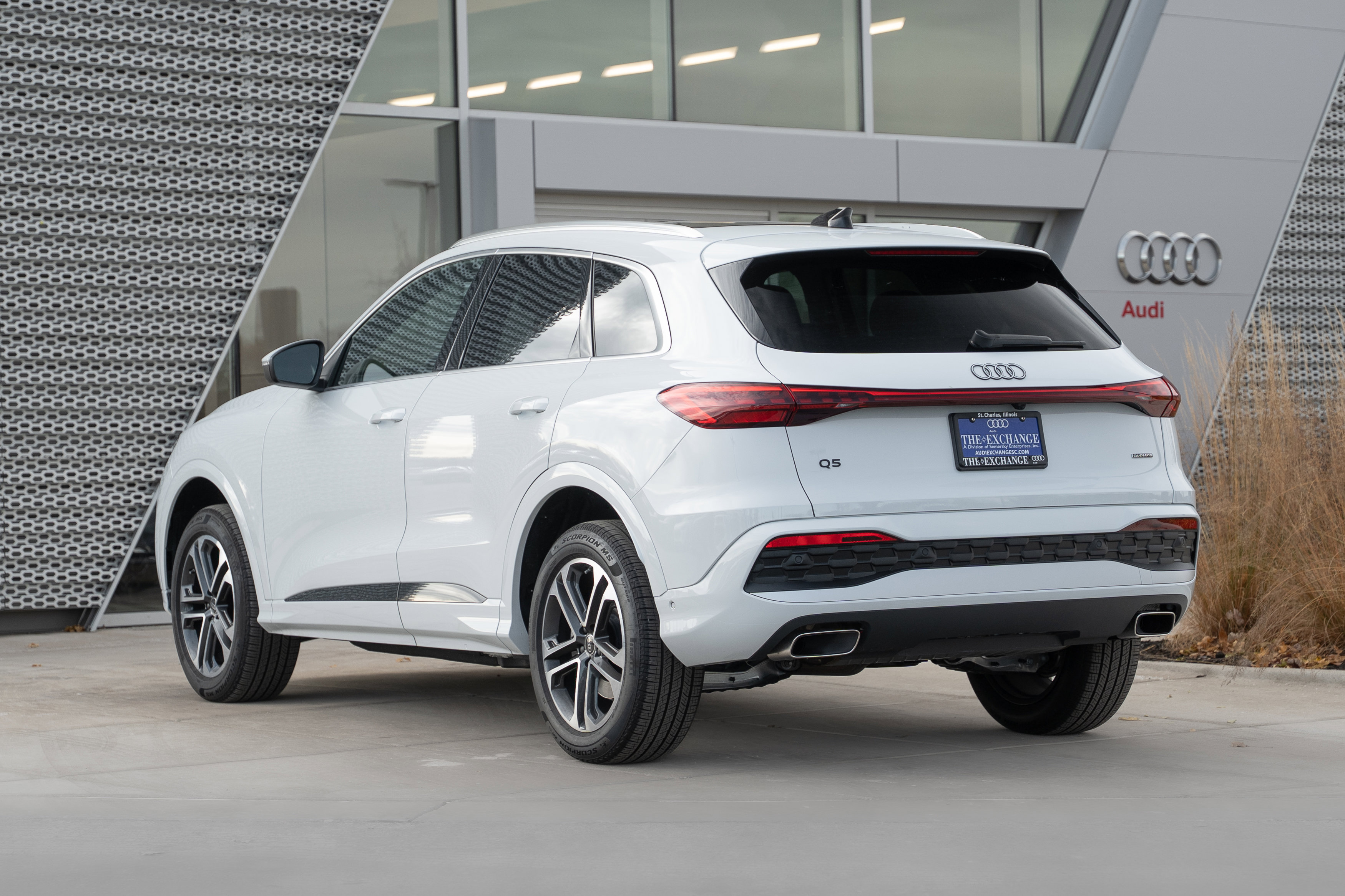 Certified 2025 Audi Q5 Premium Plus w/ Premium Plus image 5