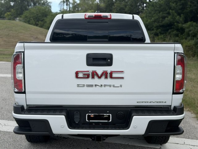 Used 2021 GMC Canyon Denali RWD image 4