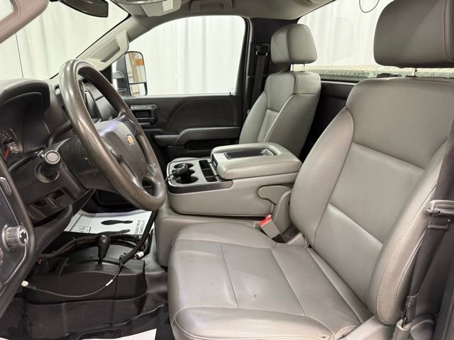 Used 2019 Chevrolet Silverado 2500 W/T w/ Snow Plow Prep Package image 4