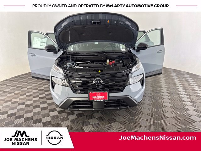 New 2026 Nissan Rogue Dark Armor AWD/4WD image 11