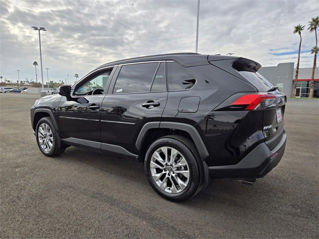 Certified 2025 Toyota RAV4 XLE Premium image 6