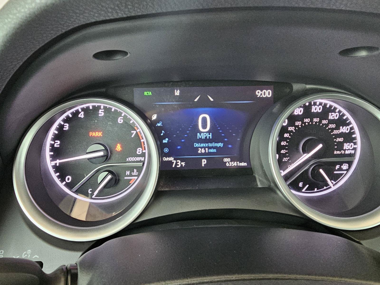 Used 2024 Toyota Camry XLE FWD image 21