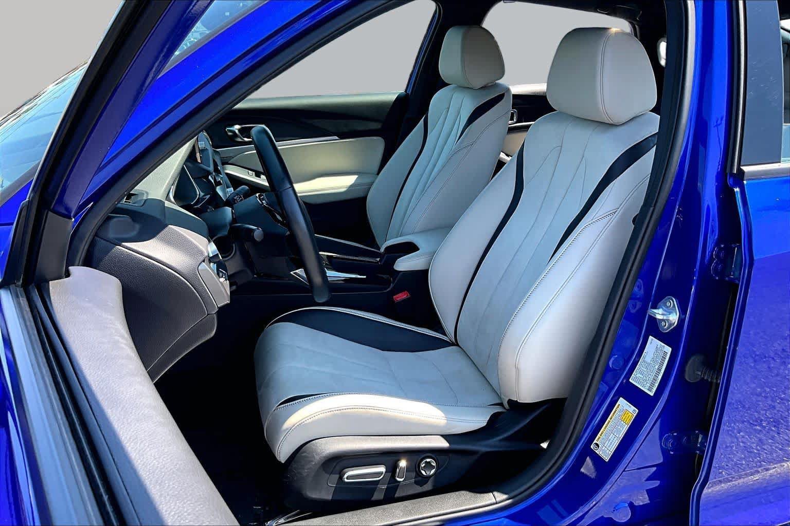 Used 2023 Acura Integra A-Spec w/ Technology Package FWD image 8