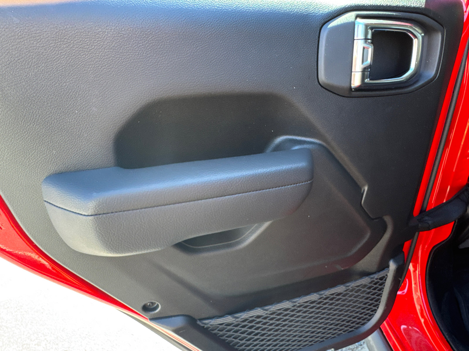 Used 2025 Jeep Wrangler Willys image 22