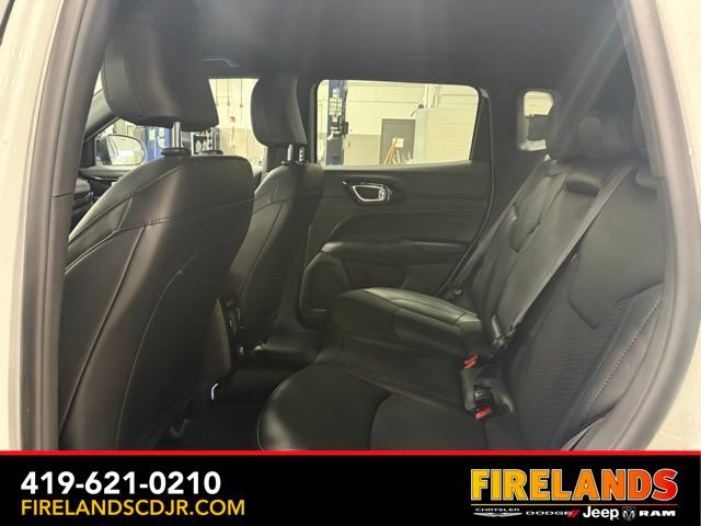 New 2026 Jeep Compass Latitude image 18
