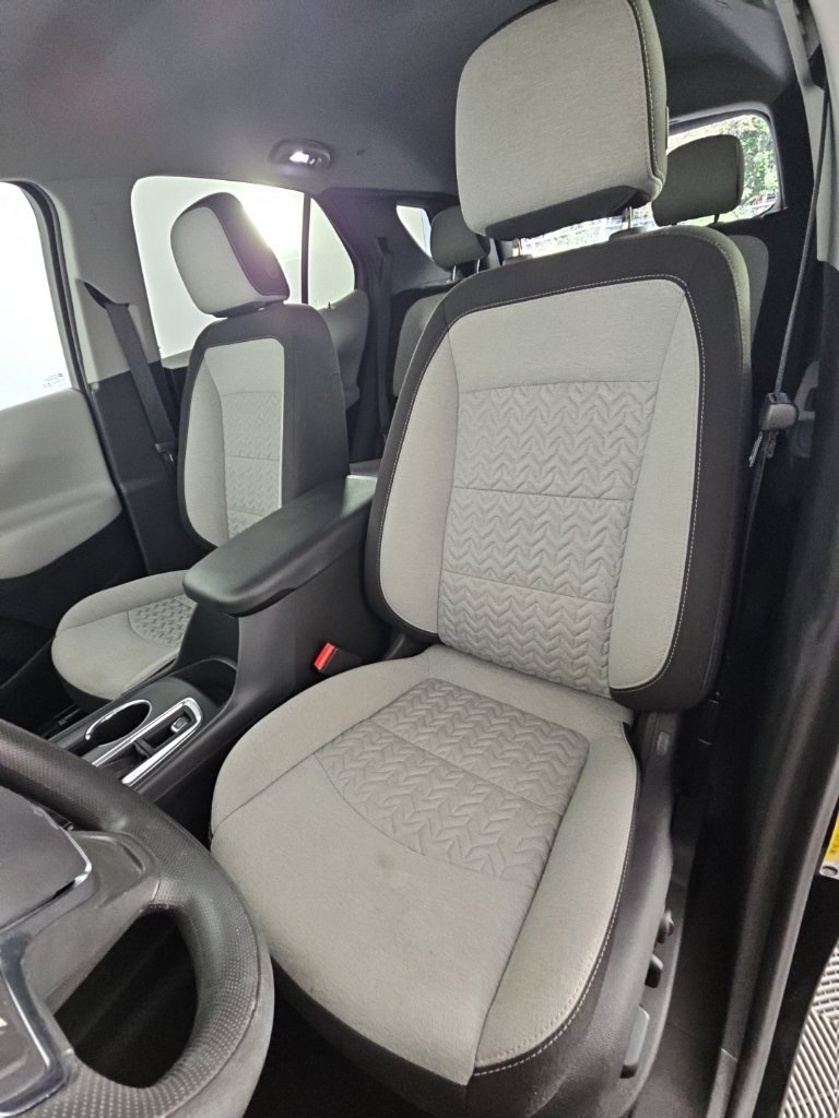 Used 2024 Chevrolet Equinox LS w/ LS Convenience Package FWD image 27