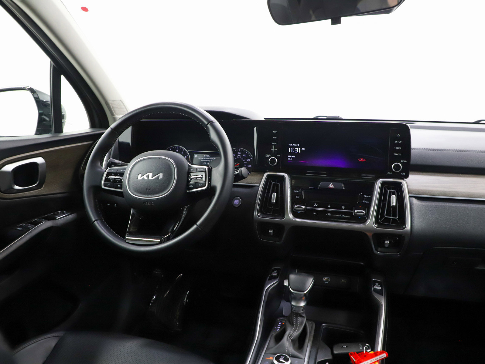 Used 2022 Kia Sorento S w/ Panoramic Sunroof Package image 15