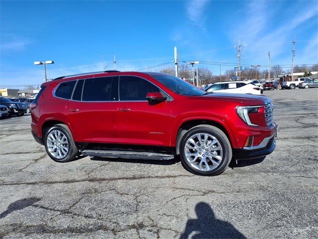 Used 2024 GMC Acadia Denali w/ Super Cruise Package image 5