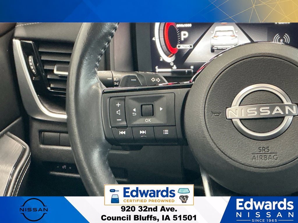 Used 2023 Nissan Rogue Platinum AWD/4WD image 21