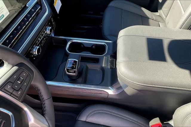New 2026 GMC Sierra 1500 SLT w/ SLT Premium Plus Package image 9